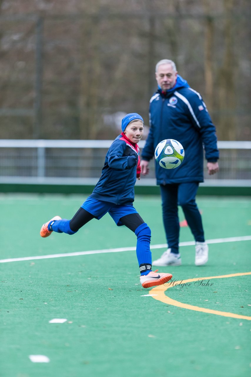 Bild 240 - wCJ VfL Pinneberg - mDJ VfL Pinneberg/Waldenau : Ergebnis: 1:3